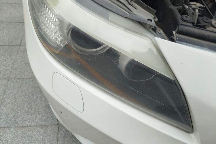 Used BMW Z4 2009 sDrive23i Leading Model Right Front Headlight