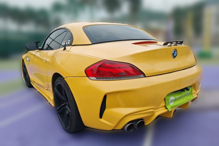 Used BMW Z4 2009 sDrive23i Leading Model Rear Left 45 Deg