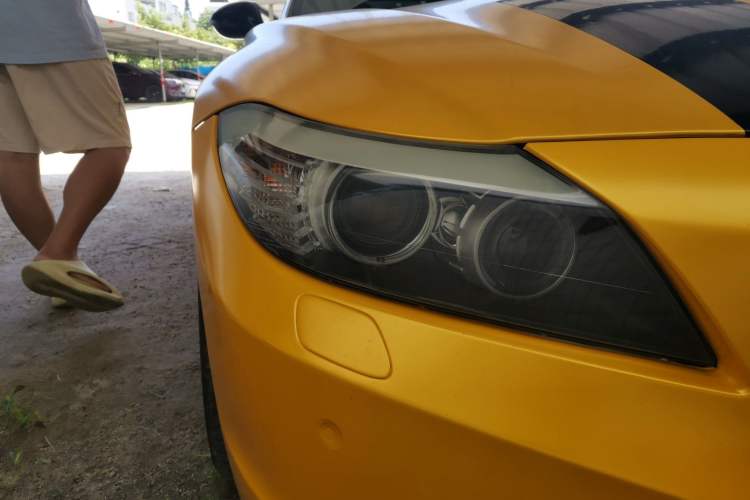 Used BMW Z4 2009 sDrive23i Leading Model Right Front Headlight
