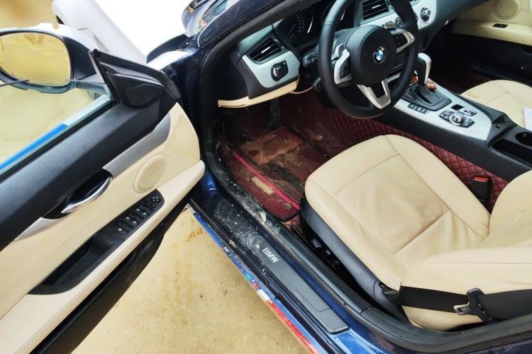 Used BMW Z4 2010 sDrive30i Leading Model Driver Seat