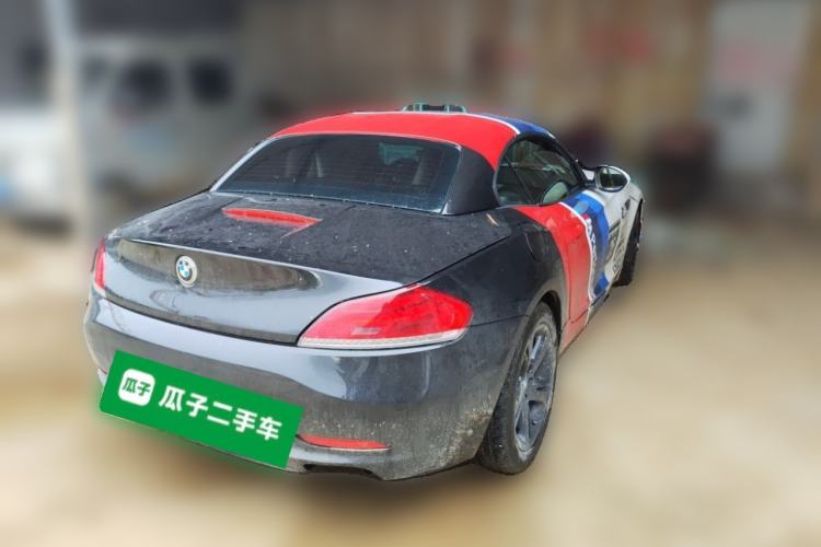 Used BMW Z4 2010 sDrive30i Leading Model Rear Right 45 Deg