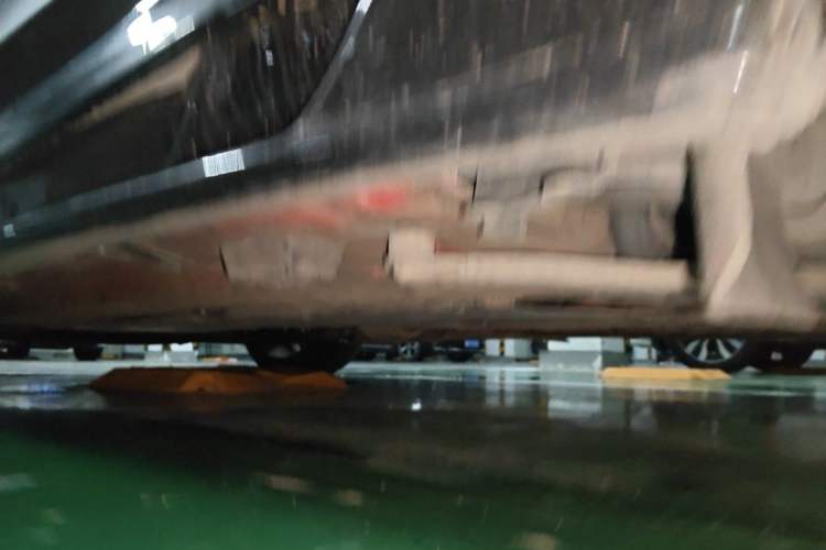 Used BMW Z4  Chassis Rear Left
