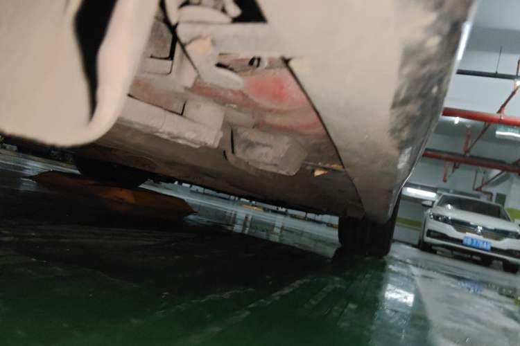 Used BMW Z4  Chassis Rear Right
