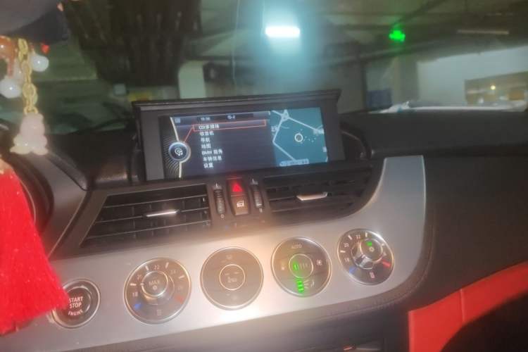 Used BMW Z4 2011 sDrive23i Flame Limited Edition Audio And AC Panel