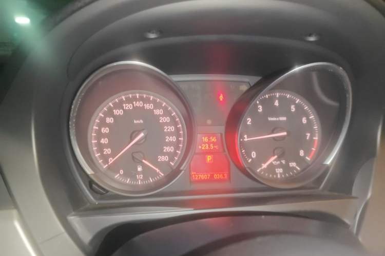 Used BMW Z4 2011 sDrive23i Flame Limited Edition Instrument Cluster