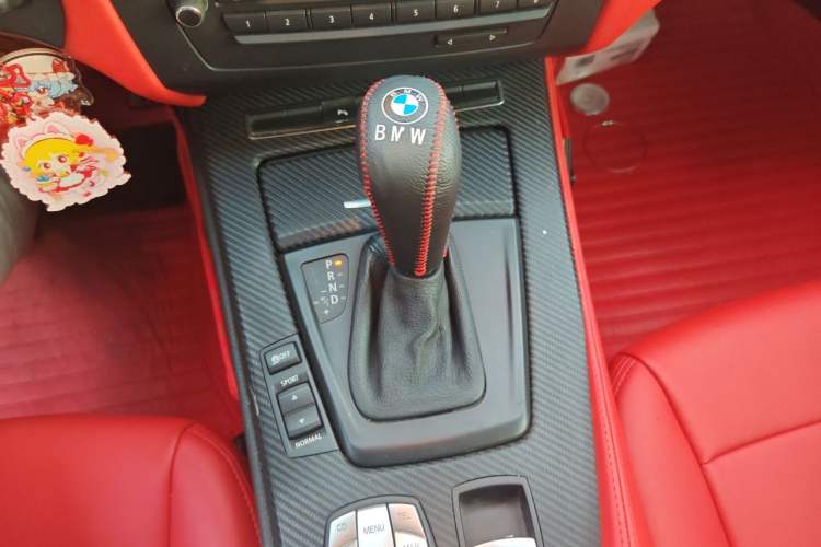 Used BMW Z4 2011 sDrive23i Flame Limited Edition Gear Lever