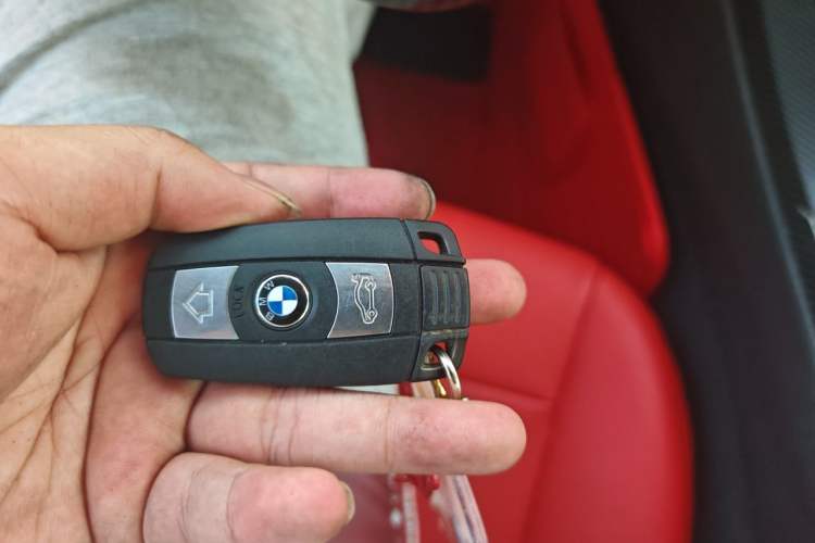 Used BMW Z4 2011 sDrive23i Flame Limited Edition Vehicle Key