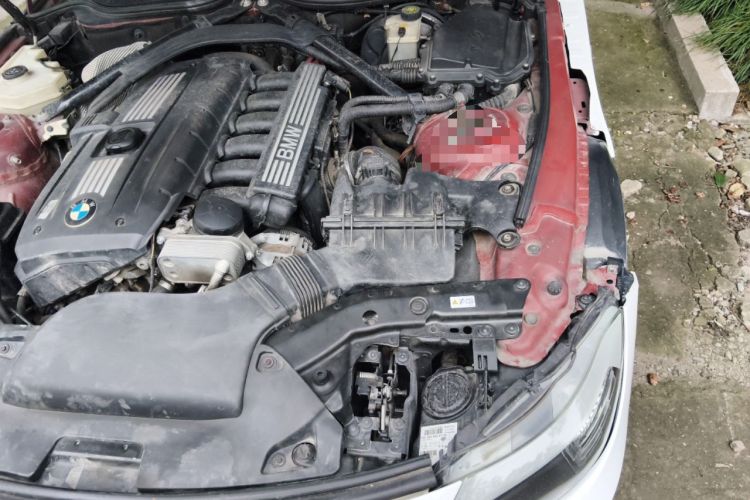 Used BMW Z4 2011 sDrive23i Flame Limited Edition Engine Bay Left