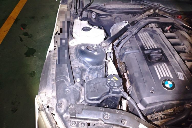 Used BMW Z4 2011 sDrive23i Flame Limited Edition Engine Bay Right