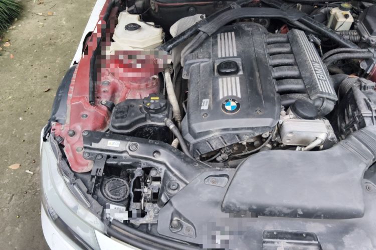 Used BMW Z4 2011 sDrive23i Flame Limited Edition Engine Bay Right