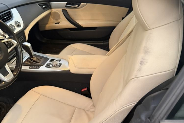 Used BMW Z4 2011 sDrive23i Flame Limited Edition Left Front Seat
