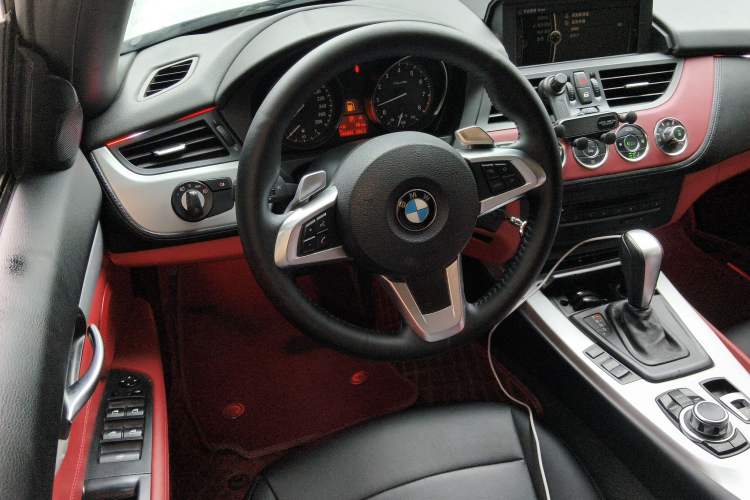 Used BMW Z4 2011 sDrive23i Flame Limited Edition Steering Wheel