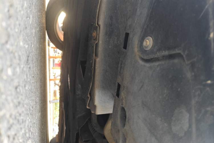 Used BMW Z4 2012 sDrive20i Luxury Model Chassis Front Left