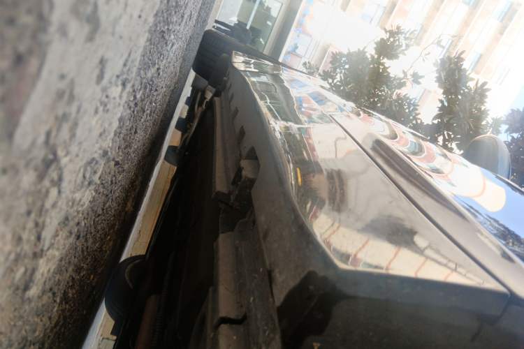 Used BMW Z4 2012 sDrive20i Luxury Model Chassis Front Right