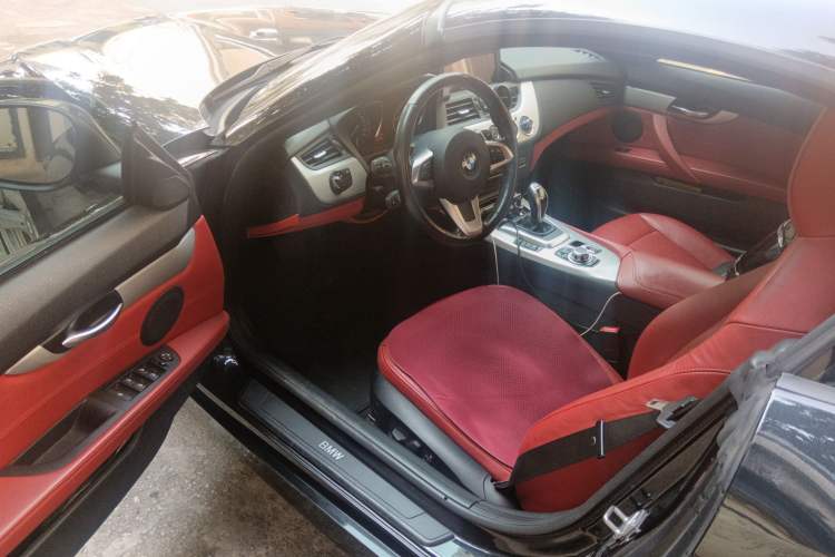 Used BMW Z4 2012 sDrive20i Luxury Model Driver Seat