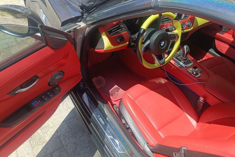 Used BMW Z4 2012 sDrive20i Luxury Model Driver Seat