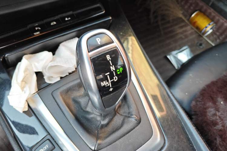 Used BMW Z4 2012 sDrive20i Luxury Model Gear Lever