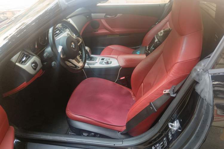 Used BMW Z4 2012 sDrive20i Luxury Model Left Front Seat