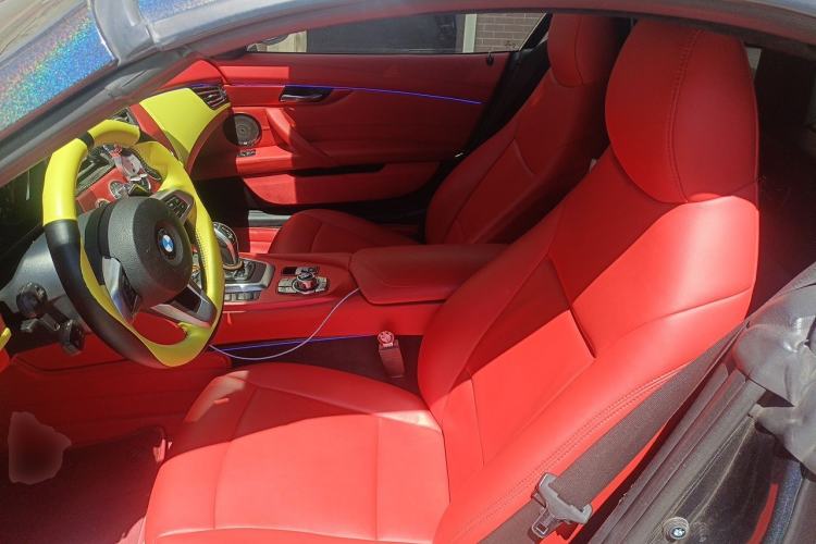 Used BMW Z4 2012 sDrive20i Luxury Model Left Front Seat