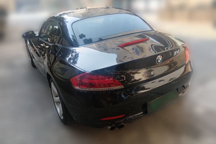 Used BMW Z4 2012 sDrive20i Luxury Model Rear Left 45 Deg