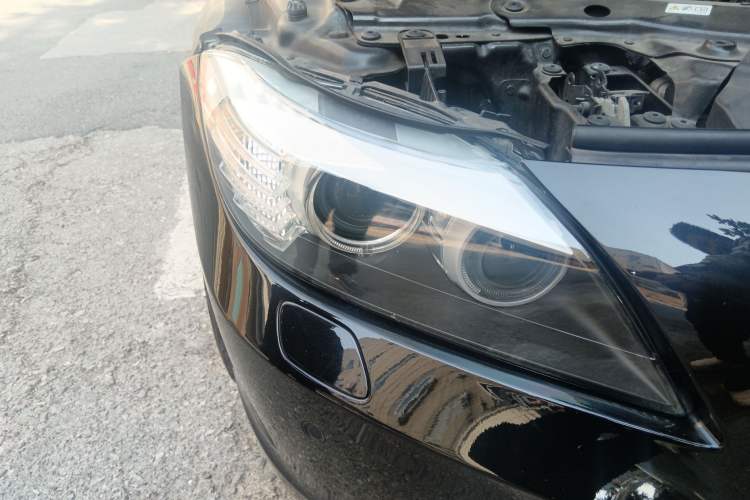 Used BMW Z4 2012 sDrive20i Luxury Model Right Front Headlight