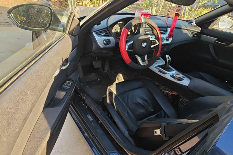 Used BMW Z4 2012 sDrive20i Luxury Model Driver Seat