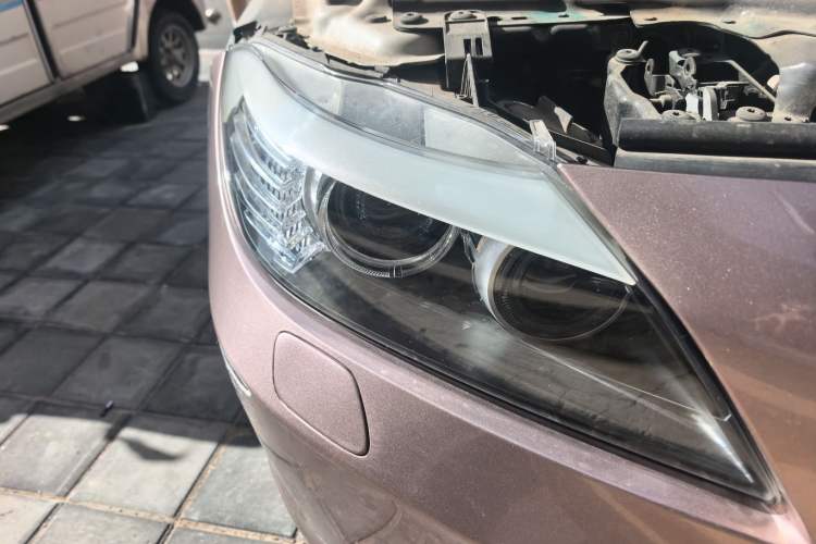 Used BMW Z4 2012 sDrive20i Luxury Model Right Front Headlight
