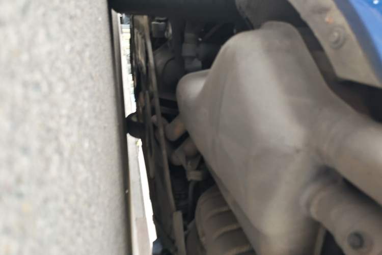 Used BMW Z4 2012 sDrive20i Luxury Model Chassis Rear Left