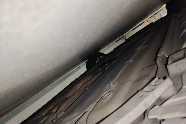 Used BMW Z4 2012 sDrive20i Luxury Model Chassis Rear Left