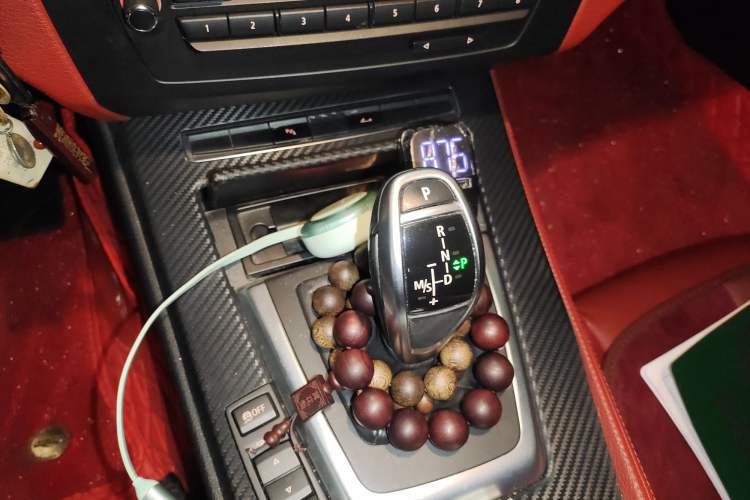 Used BMW Z4 2012 sDrive20i Luxury Model Gear Lever