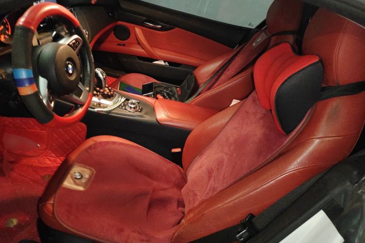 Used BMW Z4 2012 sDrive20i Luxury Model Left Front Seat