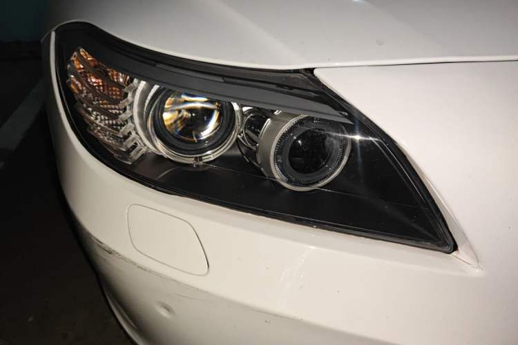 Used BMW Z4 2012 sDrive20i Luxury Model Right Front Headlight