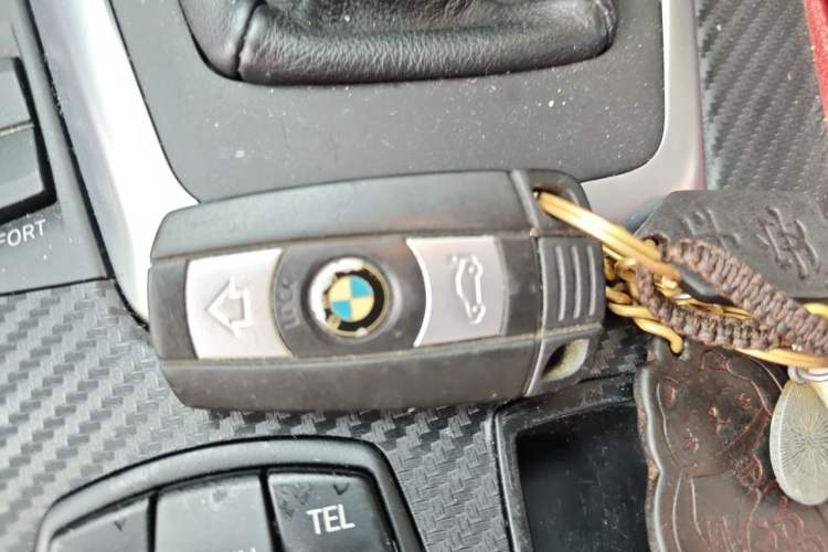 Used BMW Z4 2012 sDrive20i Luxury Model Vehicle Key
