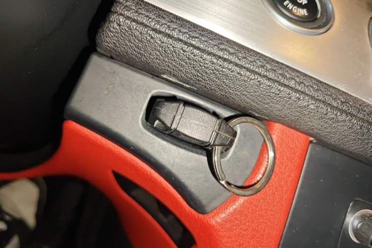Used BMW Z4 2012 sDrive20i Luxury Model Vehicle Key