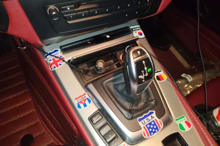 Used BMW Z4 2012 sDrive20i Luxury Model Gear Lever