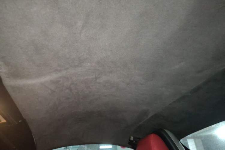 Used BMW Z4 2012 sDrive20i Luxury Model Headliner