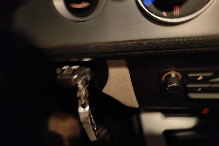 Used BMW Z4 2012 sDrive20i Luxury Model Vehicle Key
