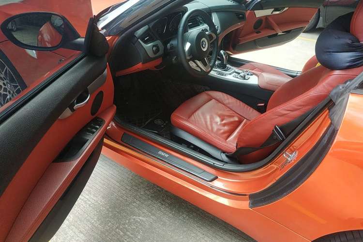Used BMW Z4 2012 sDrive20i Luxury Model Driver Seat
