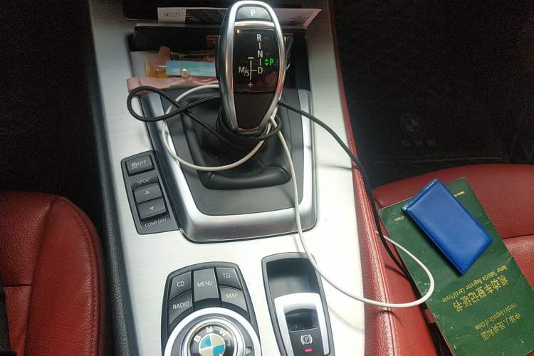 Used BMW Z4 2012 sDrive20i Luxury Model Gear Lever