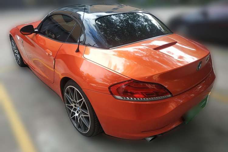 Used BMW Z4 2012 sDrive20i Luxury Model Rear Left 45 Deg