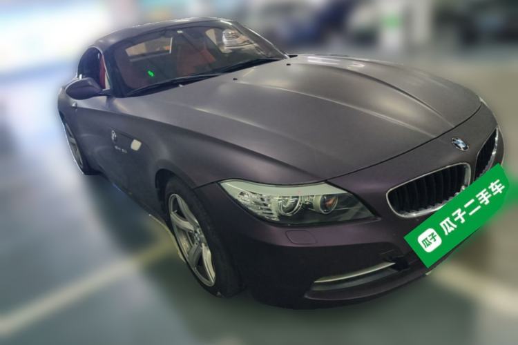 Used BMW Z4 2012 sDrive20i Luxury Model Front Right 45 Deg