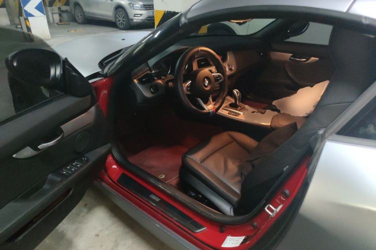Used BMW Z4 2012 sDrive20i Luxury Model Driver Seat