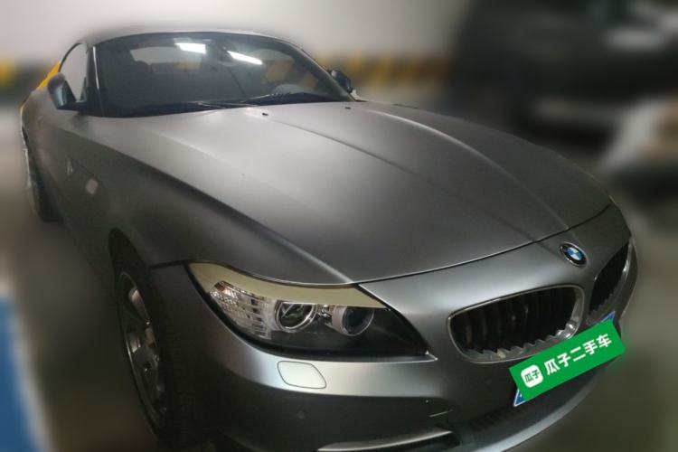 Used BMW Z4 2012 sDrive20i Luxury Model Front Right 45 Deg