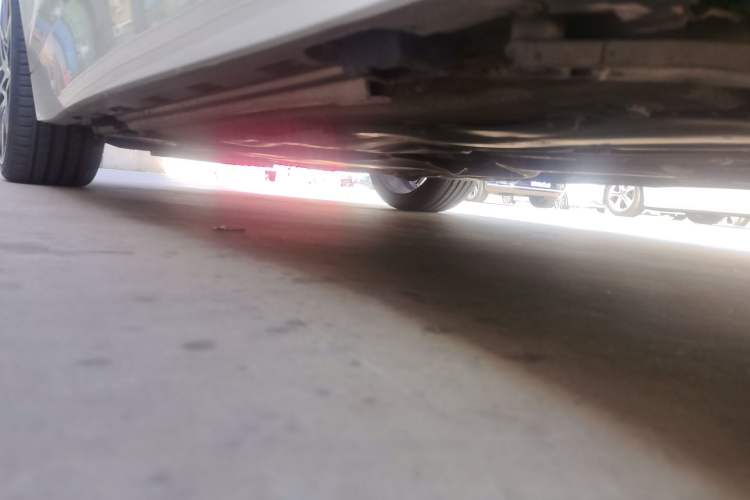 Used BMW Z4 2012 sDrive28i Leading Model Chassis Rear Left