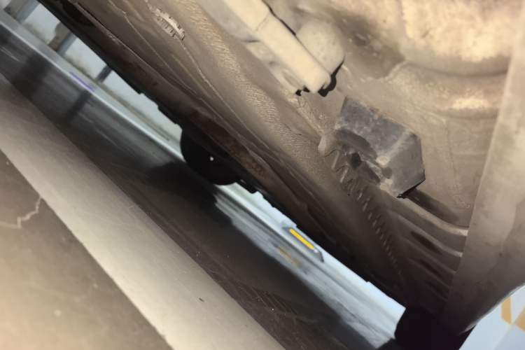 Used BMW Z4 2012 sDrive20i Luxury Model Chassis Rear Right