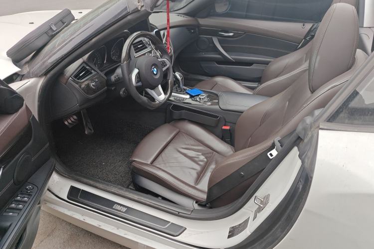 Used BMW Z4 2012 sDrive20i Luxury Model Driver Seat