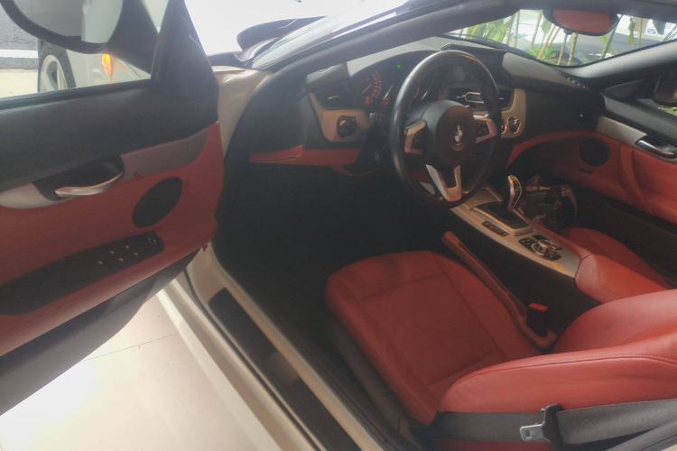 Used BMW Z4 2012 sDrive20i Luxury Model Driver Seat
