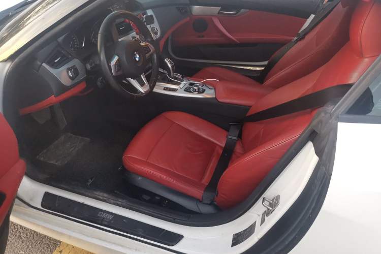 Used BMW Z4 2012 sDrive20i Luxury Model Driver Seat