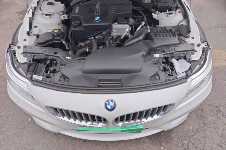Used BMW Z4 2012 sDrive20i Luxury Model Engine Bay