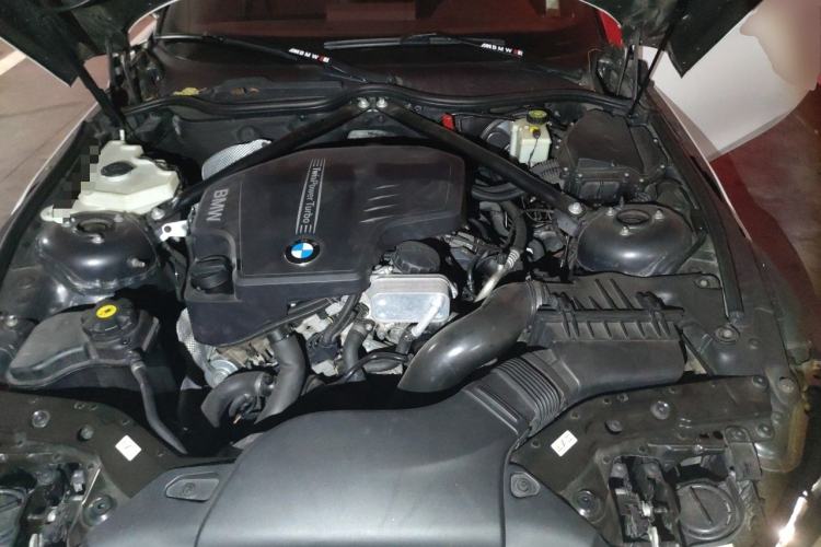 Used BMW Z4 2012 sDrive20i Luxury Model Engine Bay